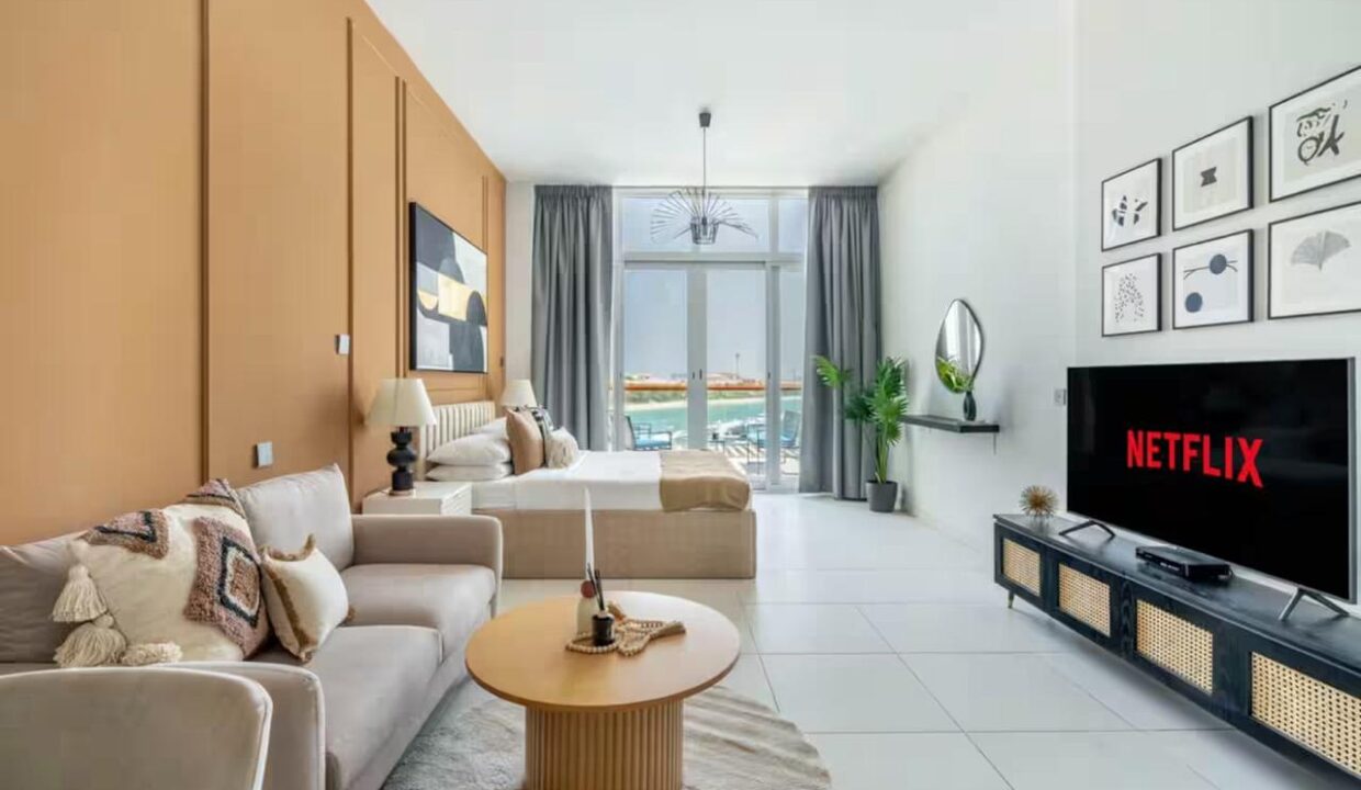 WhatsApp Image 2025-06-18 at 03.34.48_b28936f1